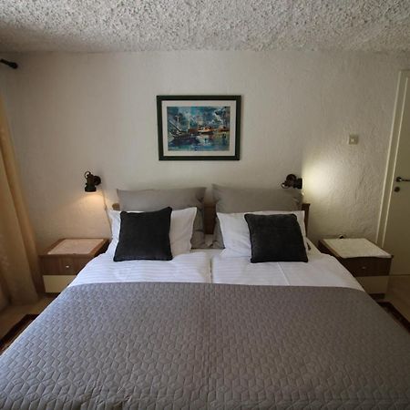 Apartment Sunny Garden 포레치 외부 사진